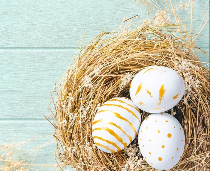 Oster Pauschalen Ostereier im Heunest