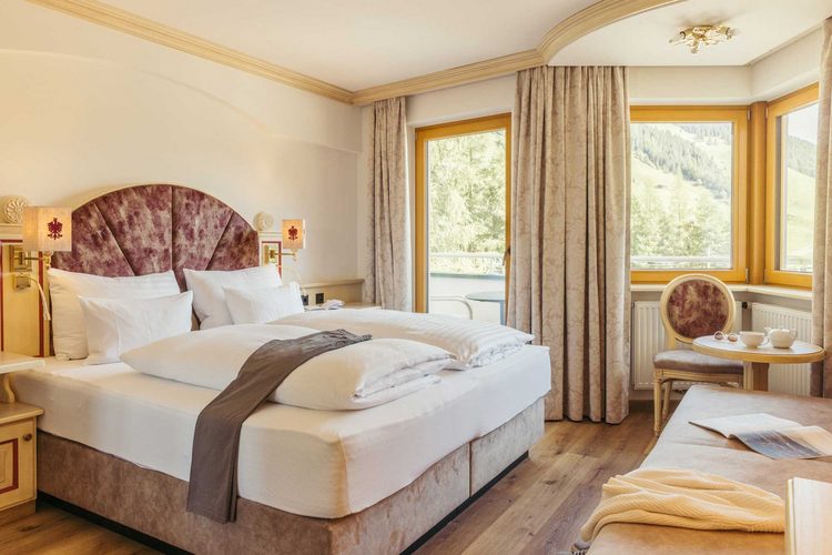 Doppelzimmer Deluxe Doppelzimmer Deluxe mit Sitzecke